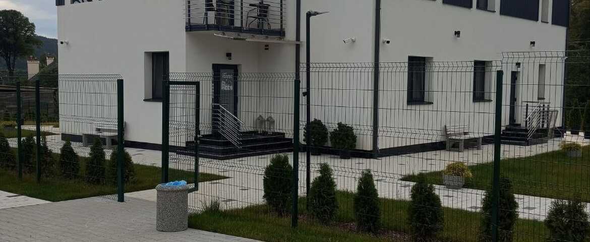 Готель «Loft House» в Східниці